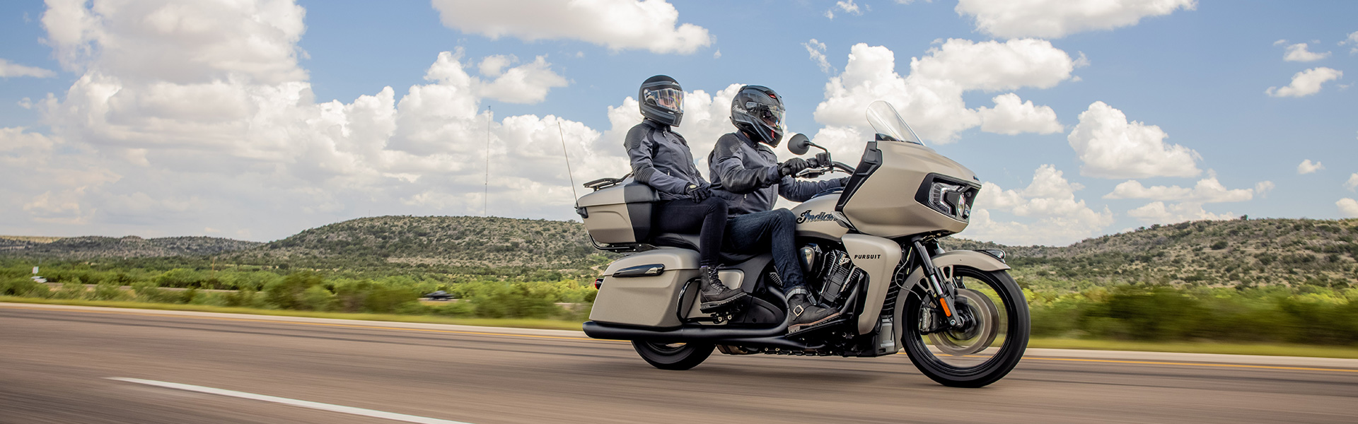 touring cruiser motorcycle